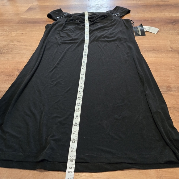 Signature by sangria NWT dress size 16 - Picture 7 of 8